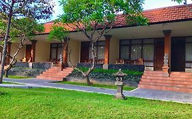 Inna Sindhu Beach Hotel & Resort